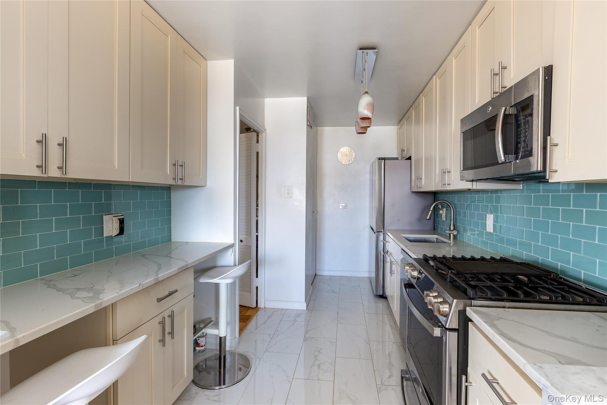 2500 Johnson Avenue # 20C, Bronx, NY 10463