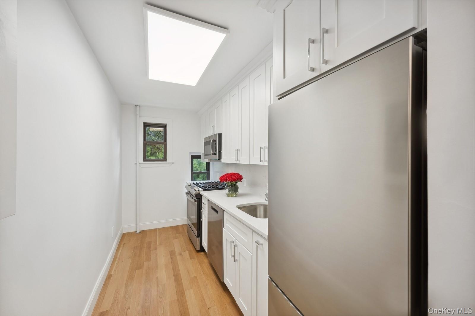 18 Palmer Avenue # 6, Bronxville, NY 10708