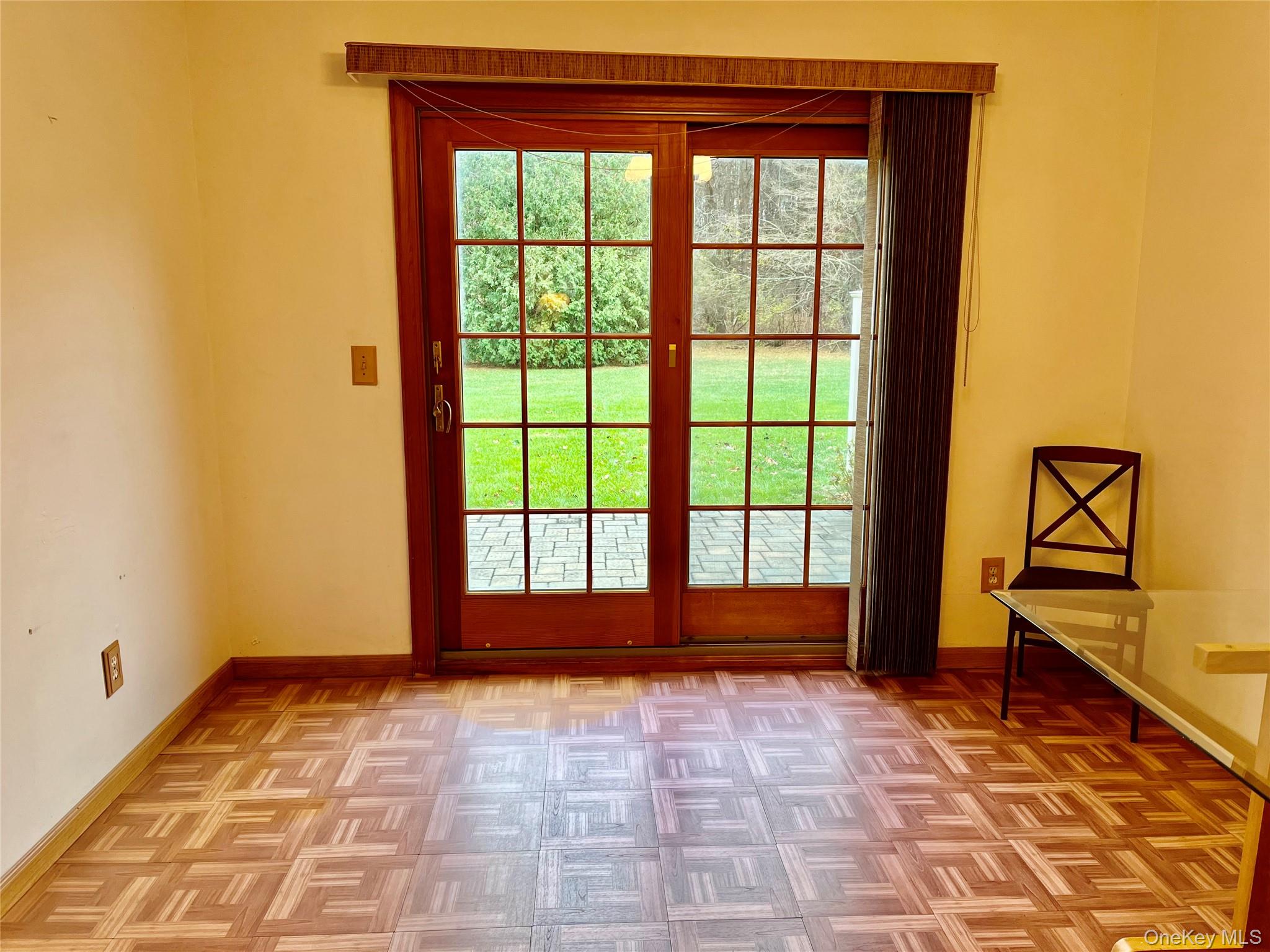 46 Blue Point Road E, Holtsville, NY 11742