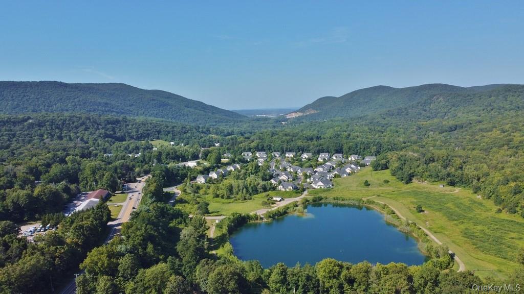 11 Revolution Road, Cold Spring, NY 10516