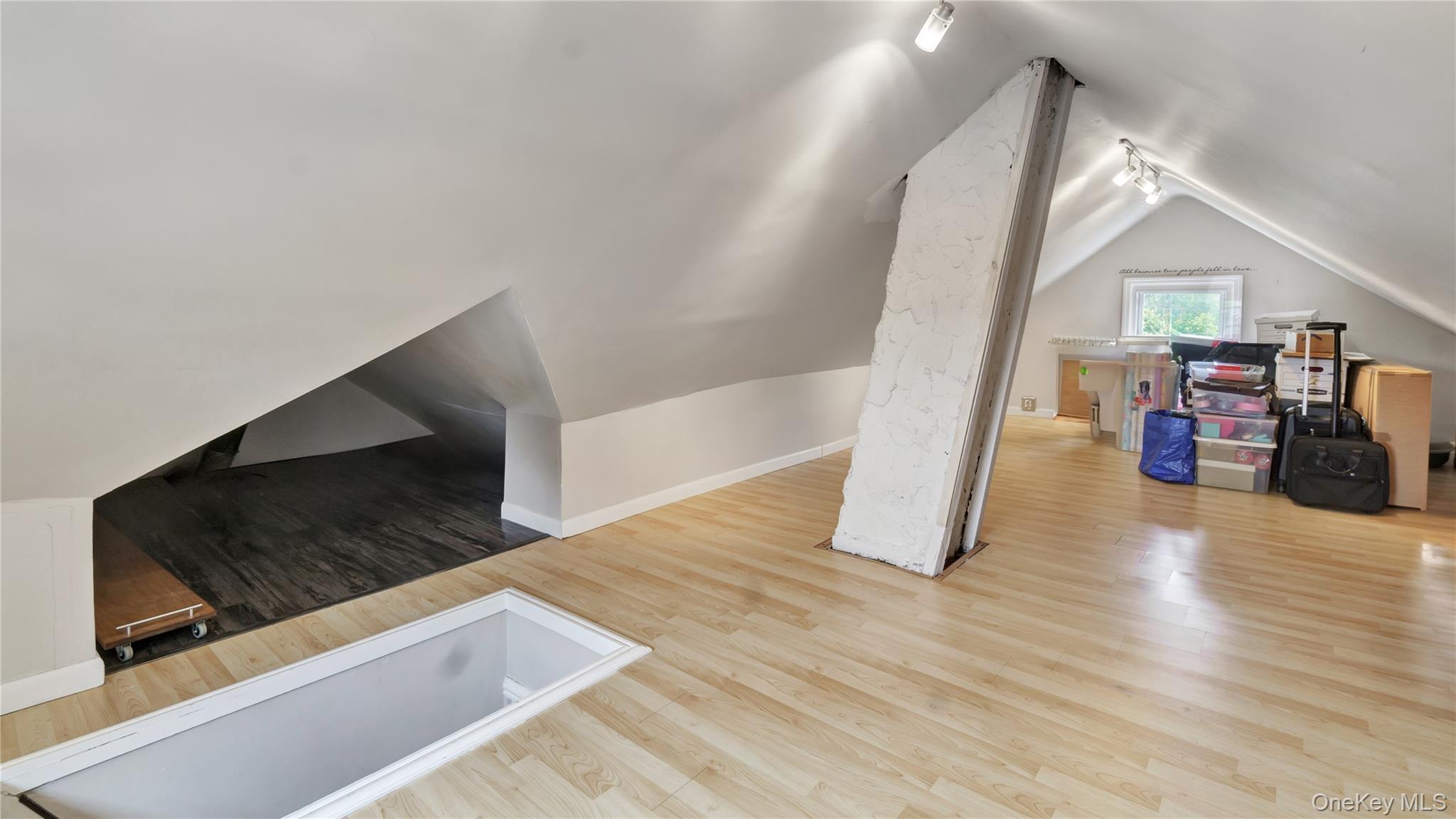 16 Clement Street, Glen Cove, NY 11542