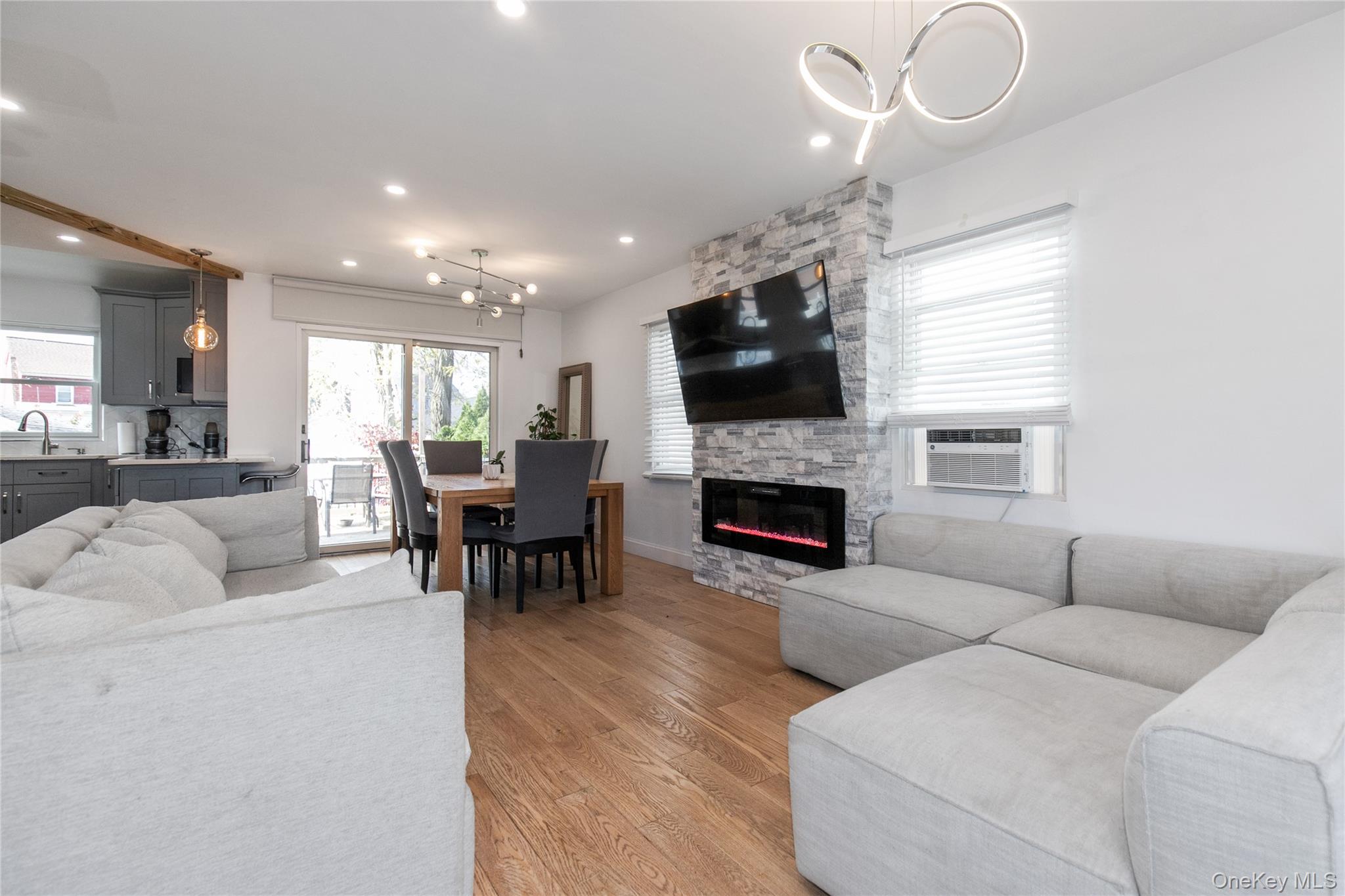 34 Avondale Street, Valley Stream, NY 11581