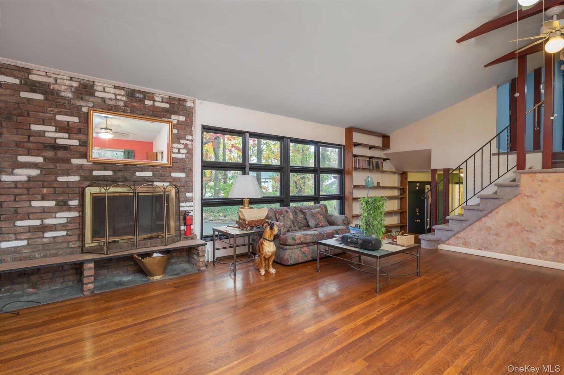 256 Schenck Avenue, Great Neck, NY 11021