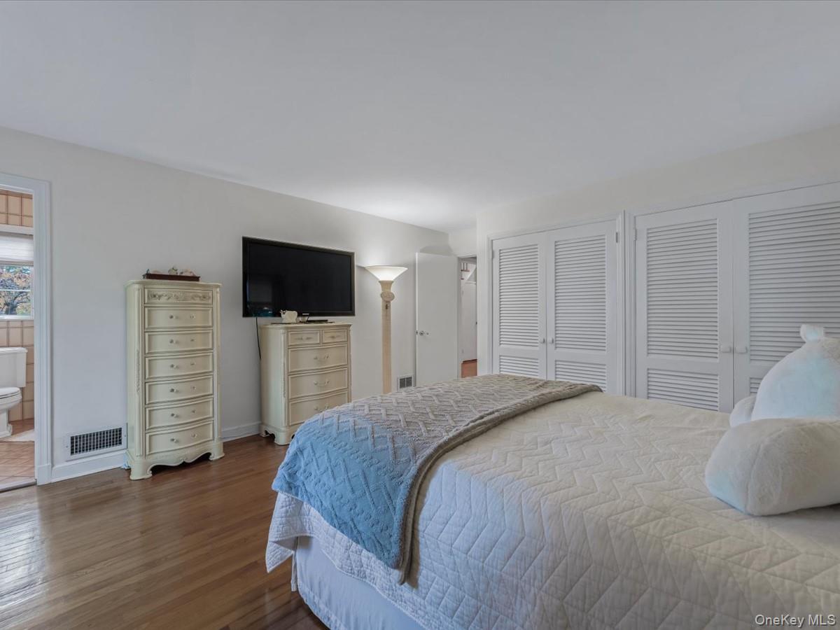 32 Forbes Boulevard, Eastchester, NY 10709