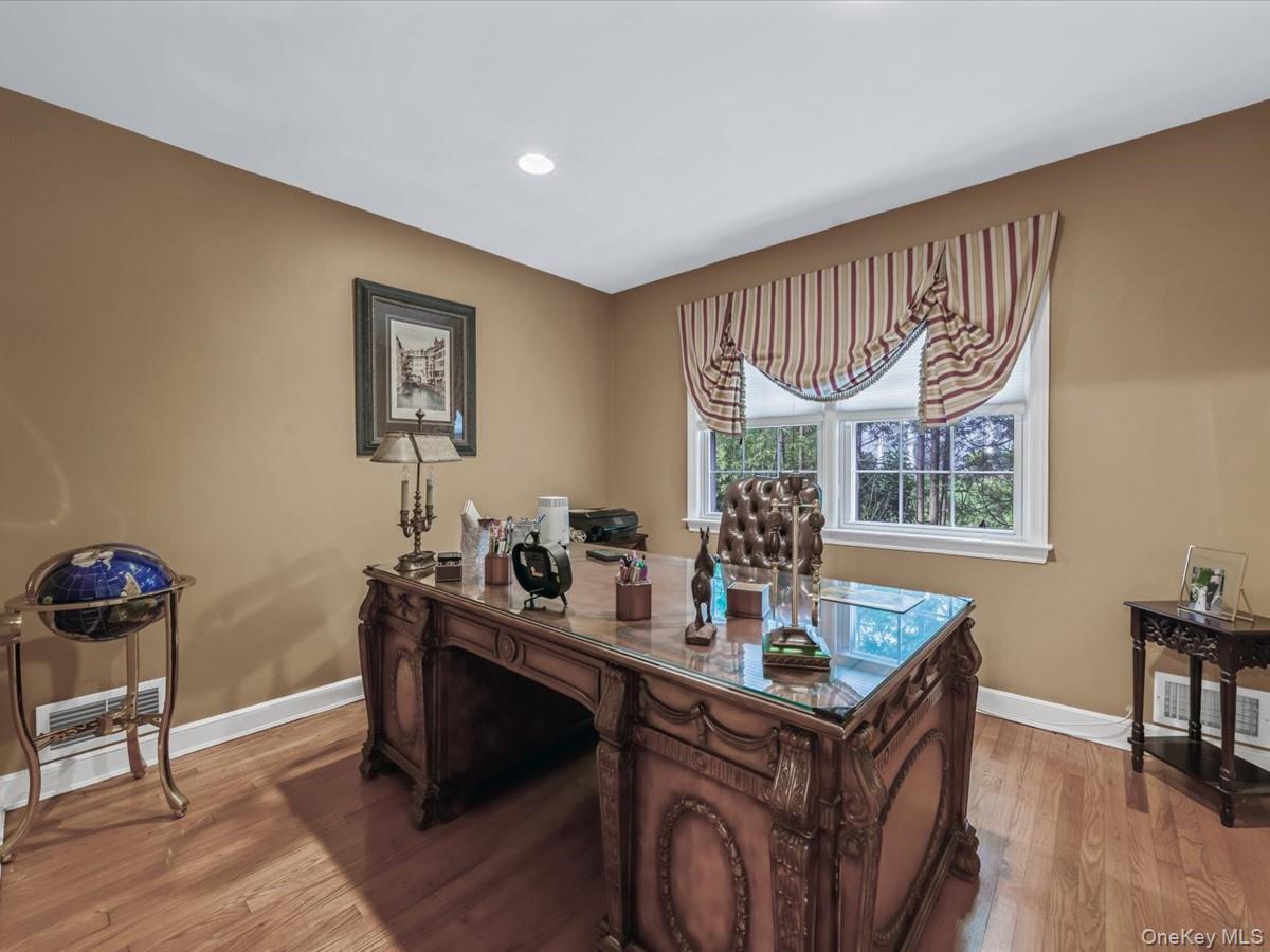 32 Forbes Boulevard, Eastchester, NY 10709