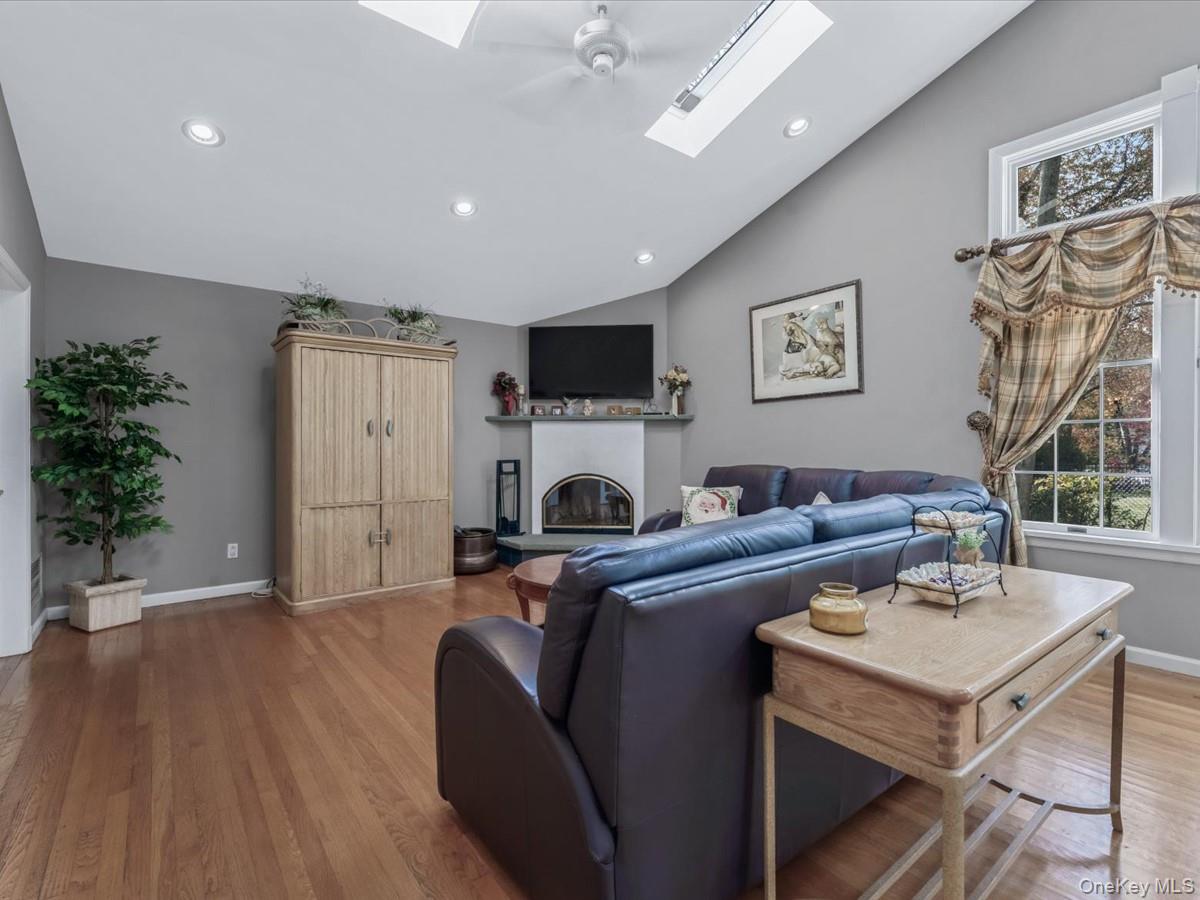 32 Forbes Boulevard, Eastchester, NY 10709