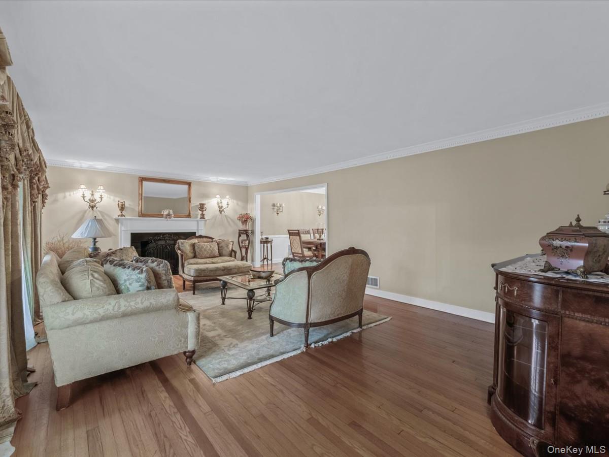 32 Forbes Boulevard, Eastchester, NY 10709