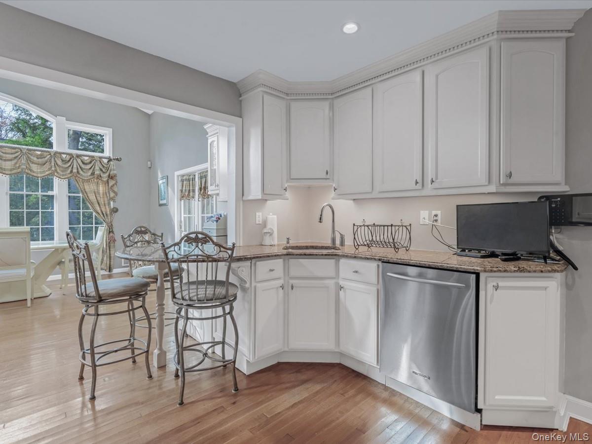 32 Forbes Boulevard, Eastchester, NY 10709