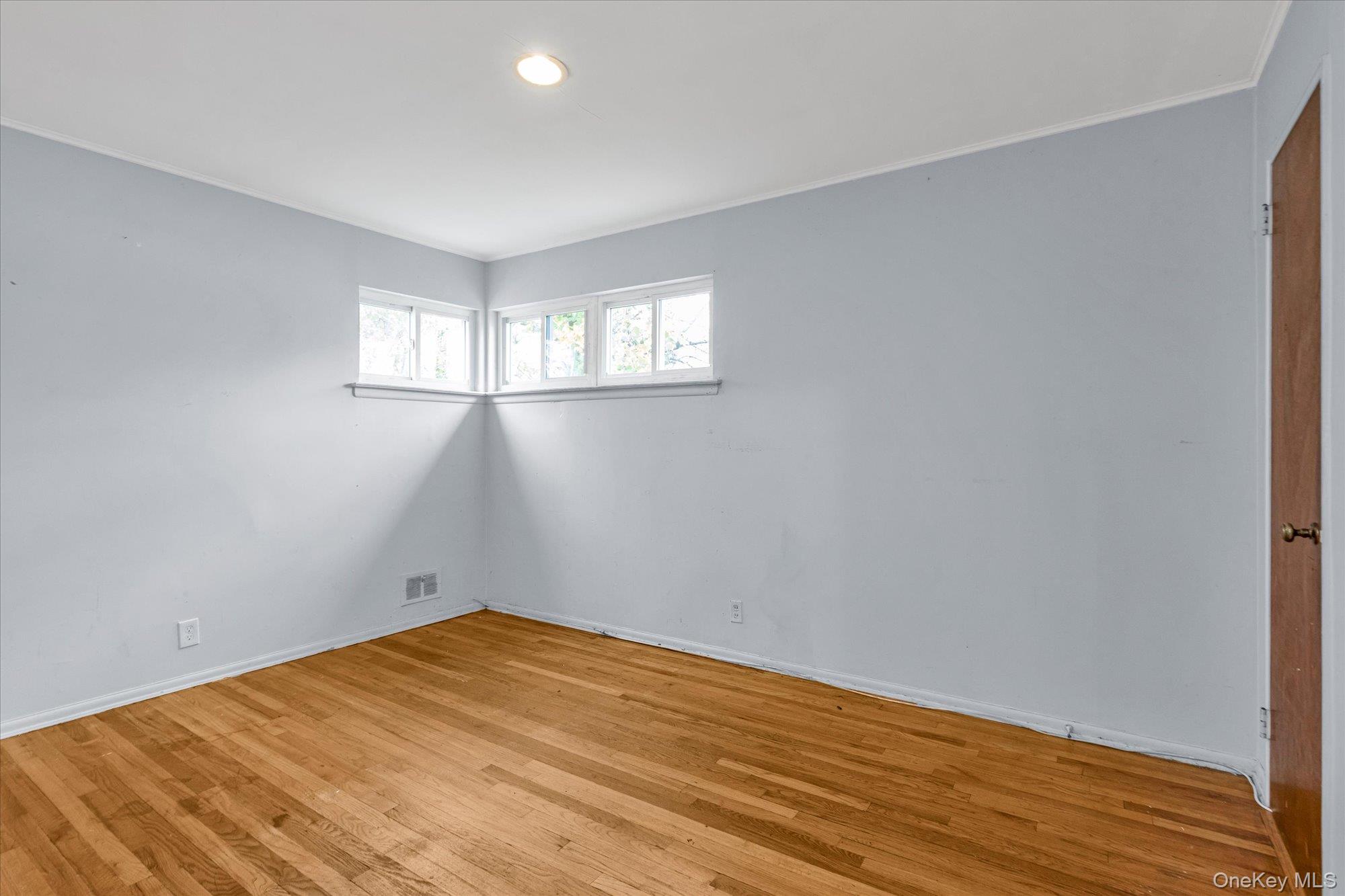 732 128th Street, College Point, NY 11356