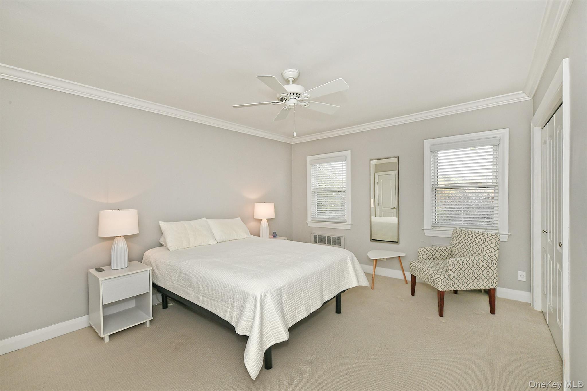 20 Gibson Avenue # 3D, Huntington, NY 11743