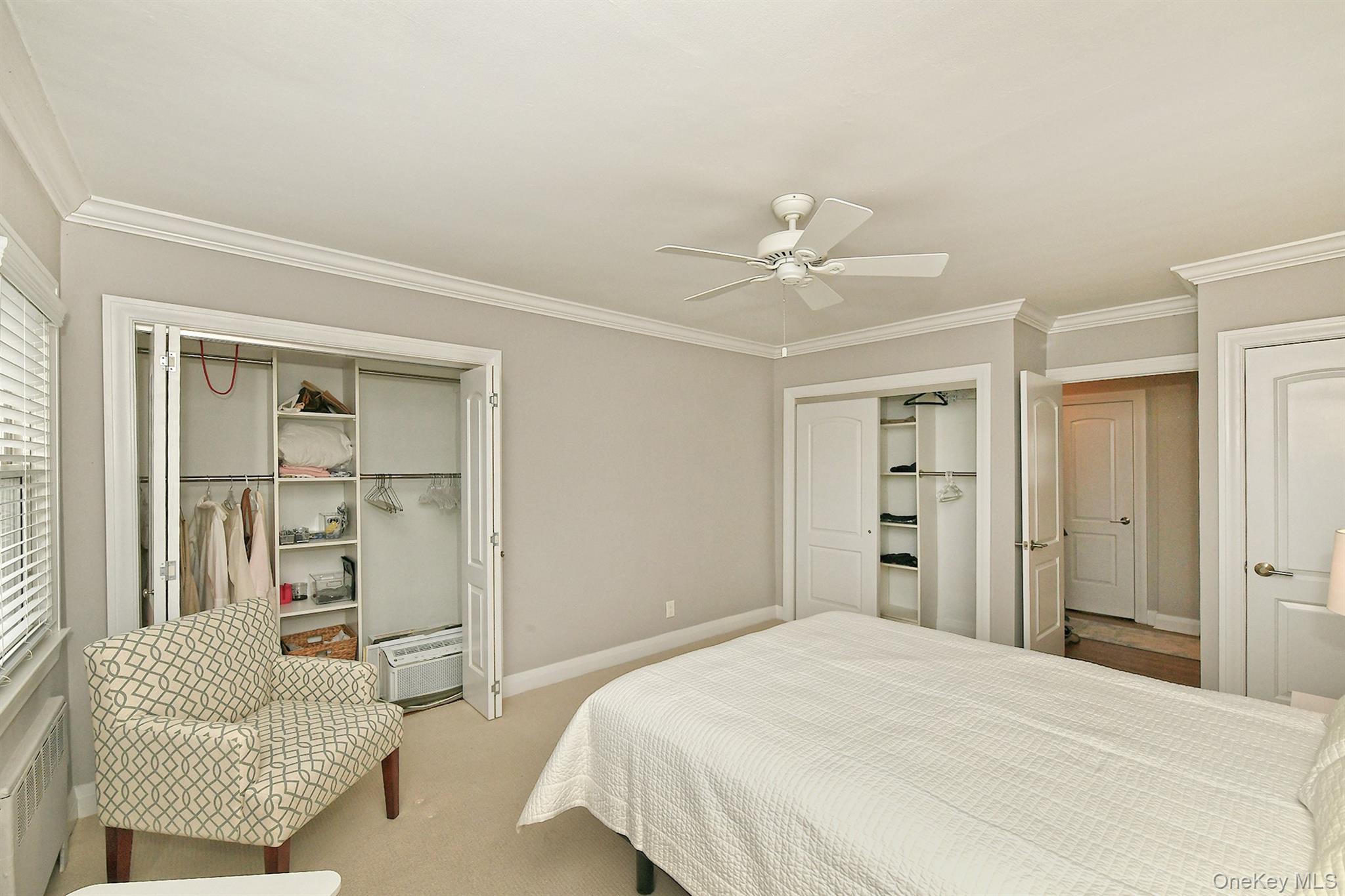 20 Gibson Avenue # 3D, Huntington, NY 11743