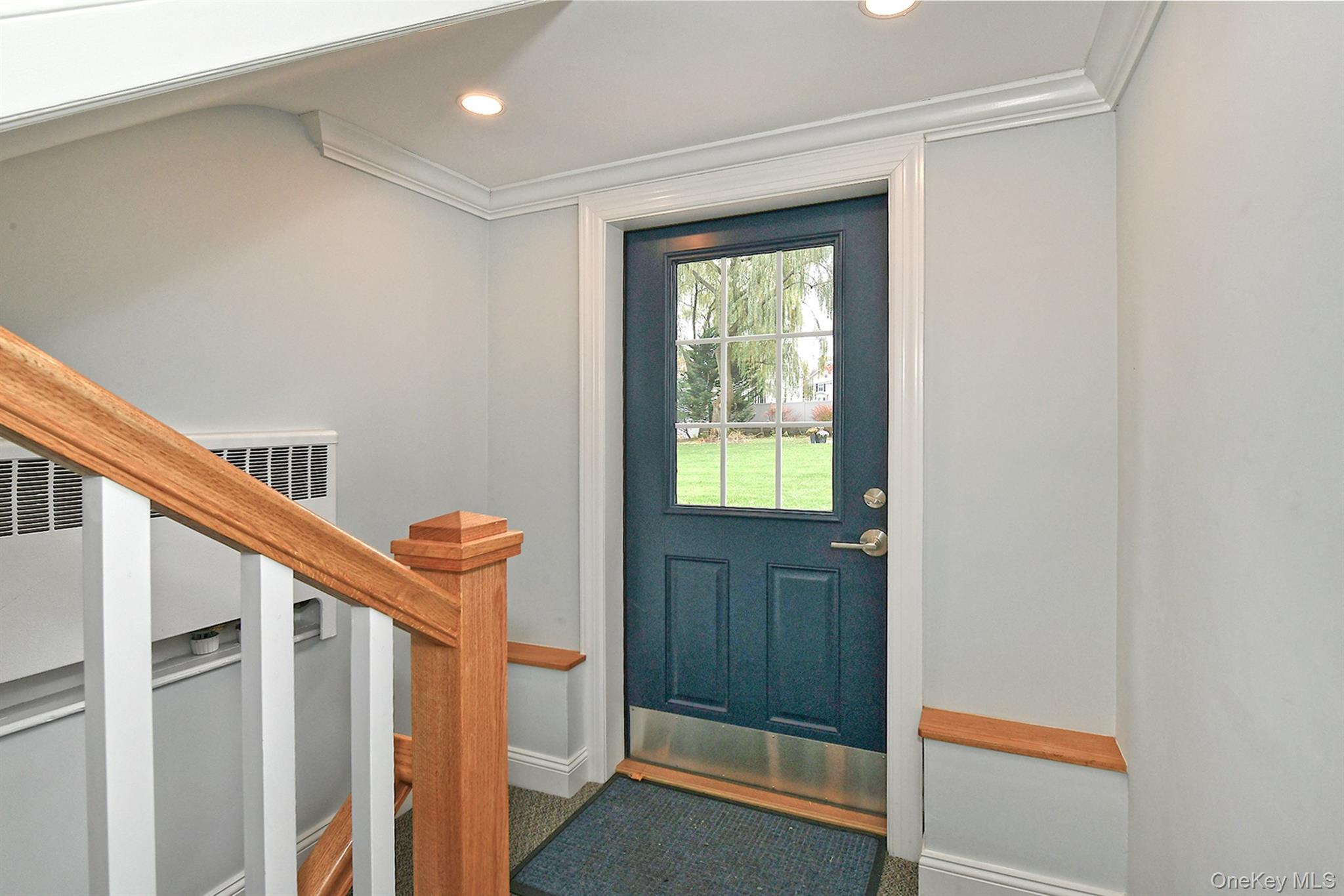 20 Gibson Avenue # 3D, Huntington, NY 11743