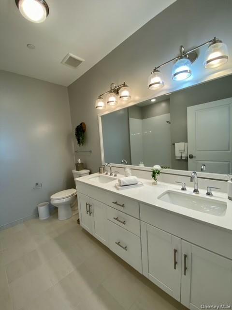 75 E Hoffman Avenue # 2059, Lindenhurst, NY 11757