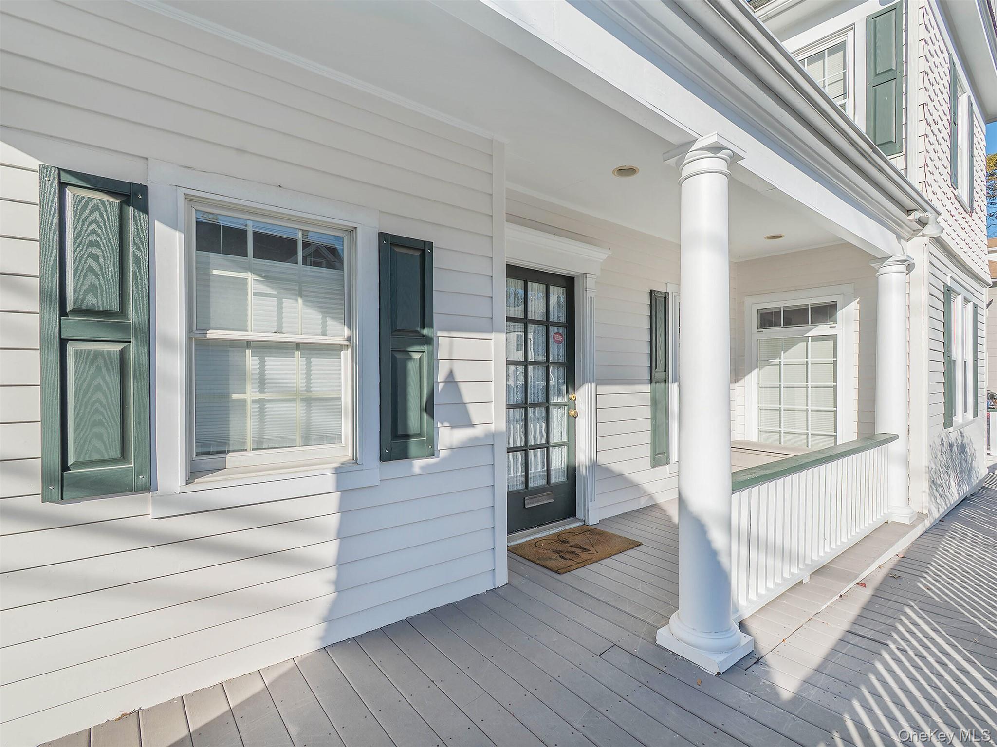 17 S Maryland Avenue, Port Washington, NY 11050