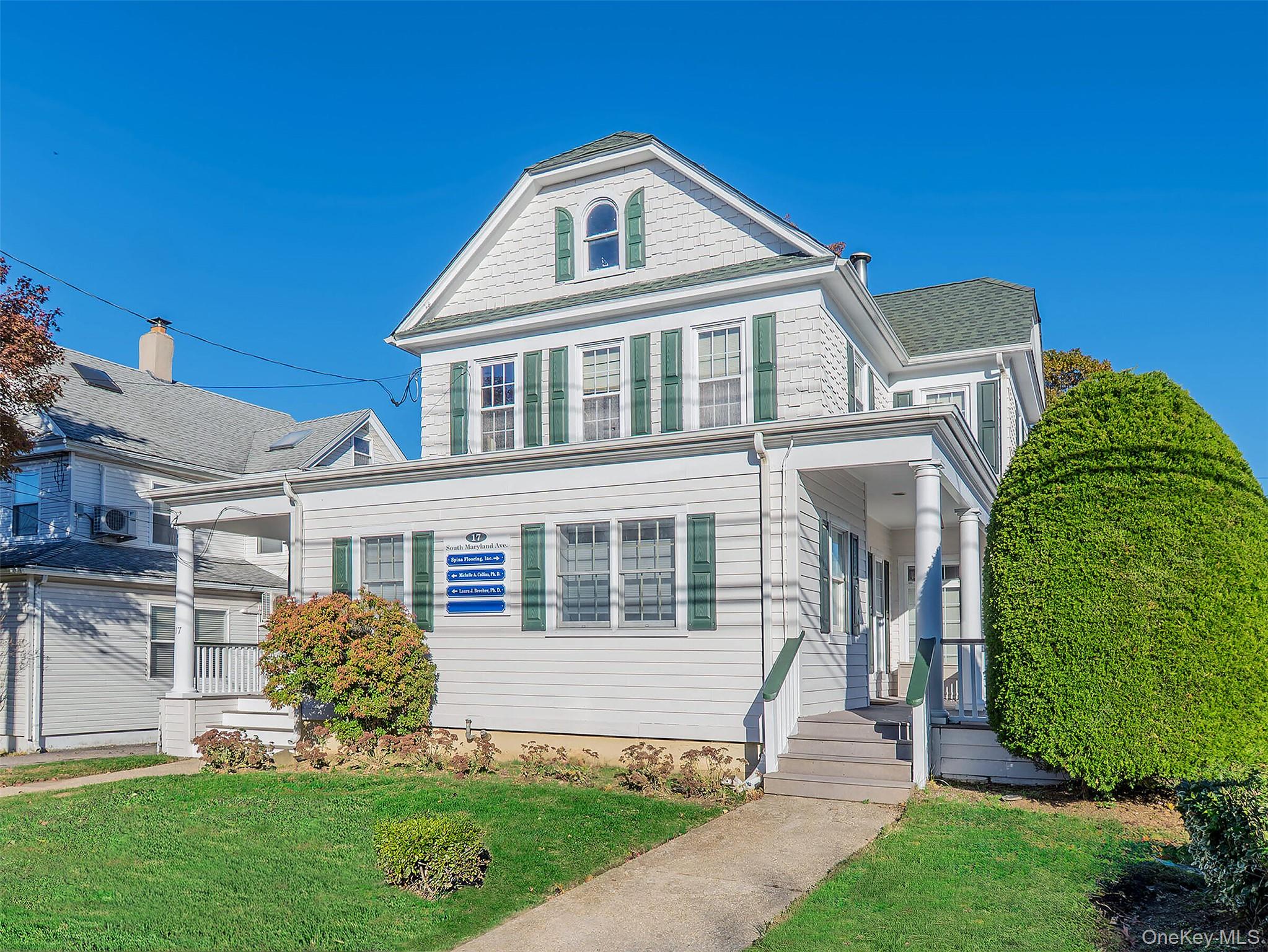 17 S Maryland Avenue, Port Washington, NY 11050