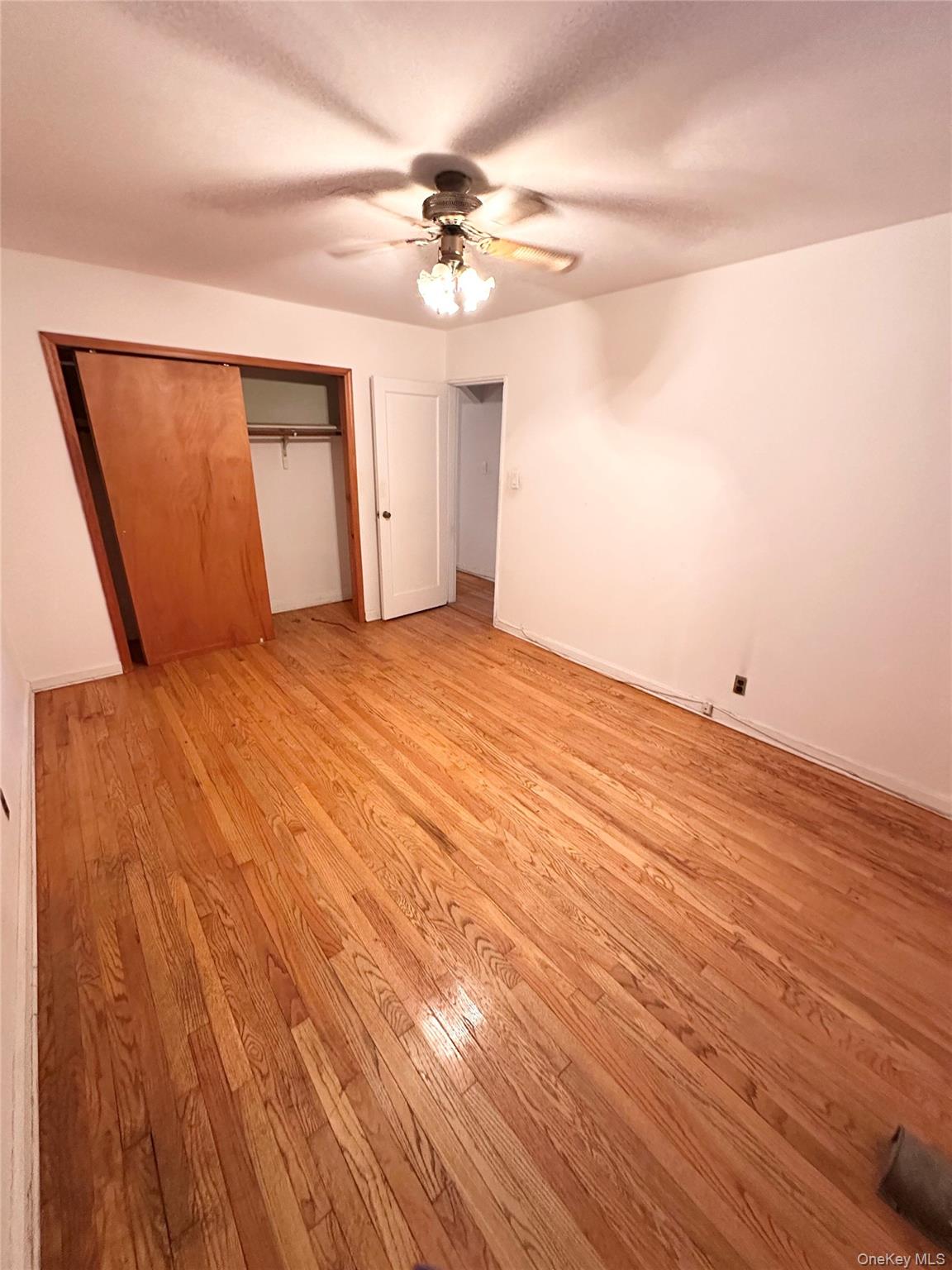 35-42 205th Street # 287, Bayside, NY 11361