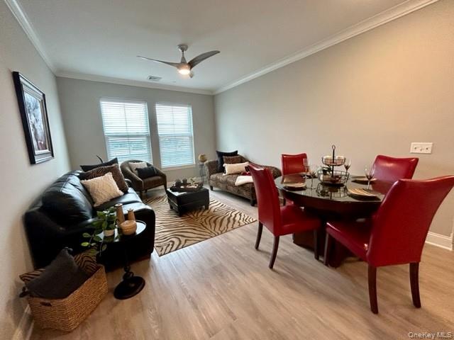 75 E Hoffman Avenue # 2077, Lindenhurst, NY 11757