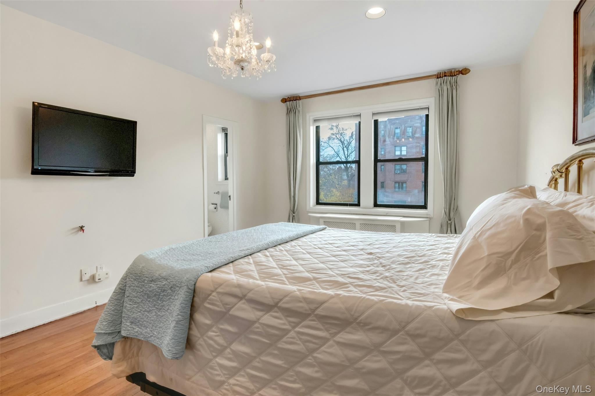 4810 Boston Post Road # 2D, Pelham, NY 10803