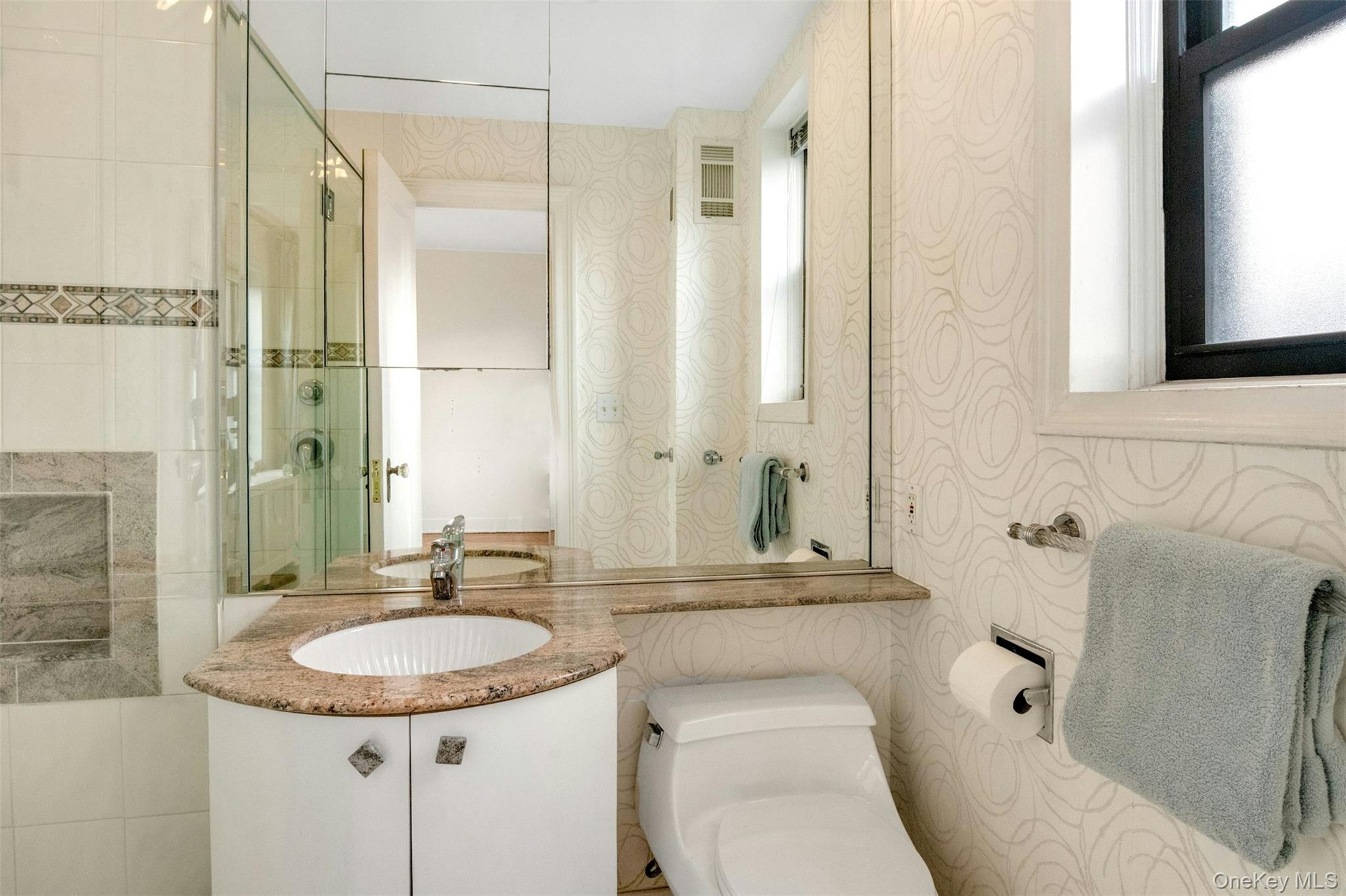 4810 Boston Post Road # 2D, Pelham, NY 10803