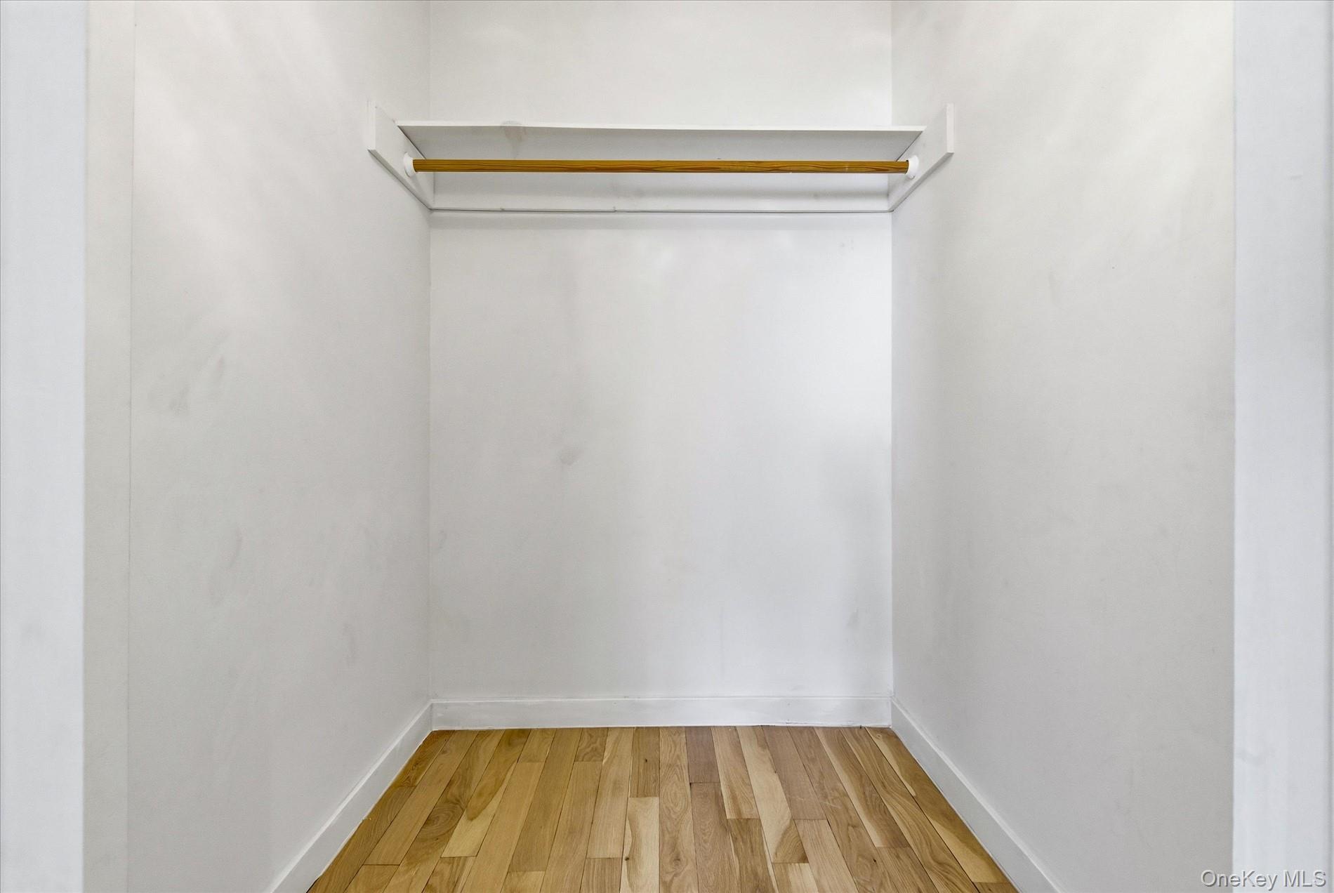 379 Kings Highway # 2B, Brooklyn, NY 11223