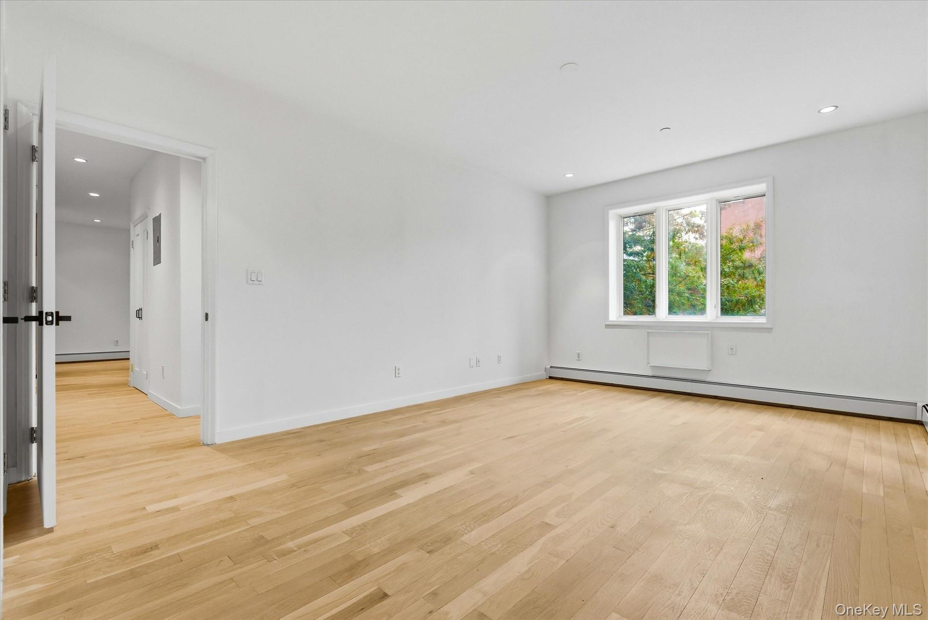 379 Kings Highway # 2B, Brooklyn, NY 11223