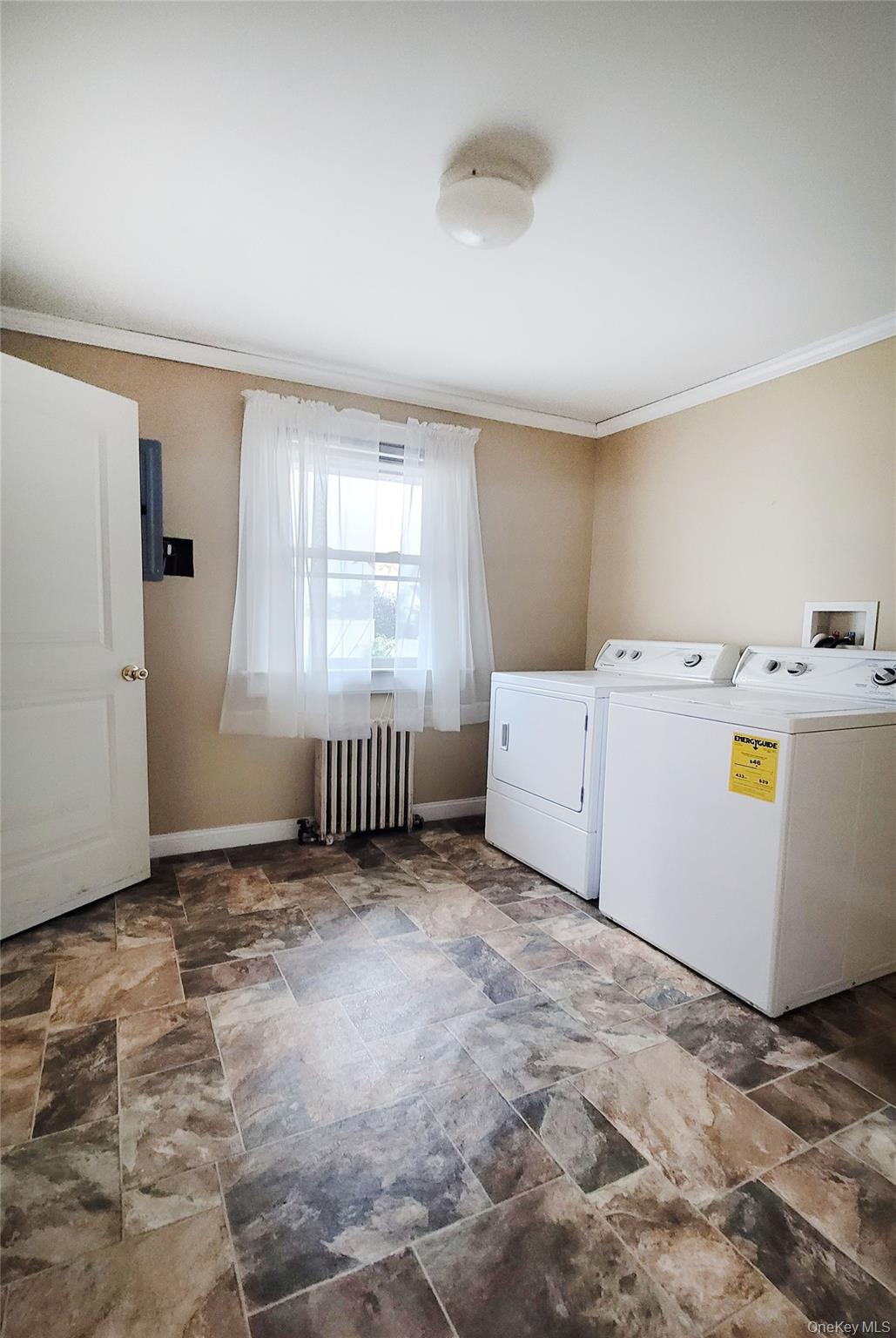 469 River Street, Oceanside, NY 11572