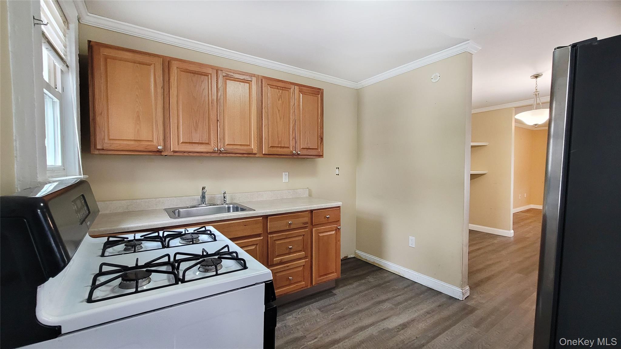 469 River Street, Oceanside, NY 11572