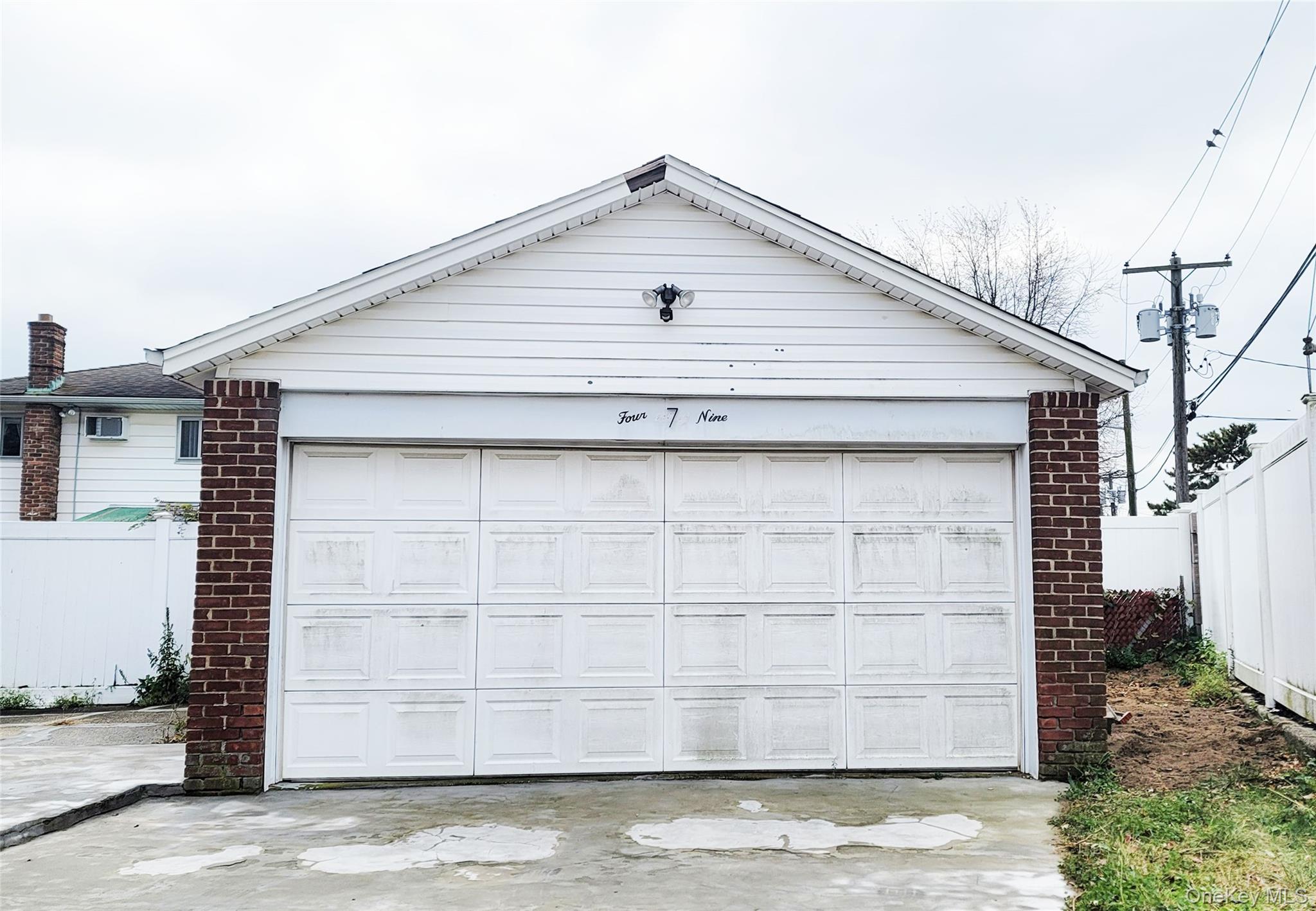 469 River Street, Oceanside, NY 11572