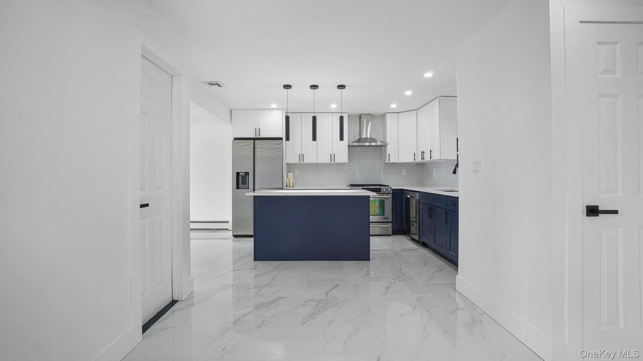 300 W 21st Street, Deer Park, NY 11729