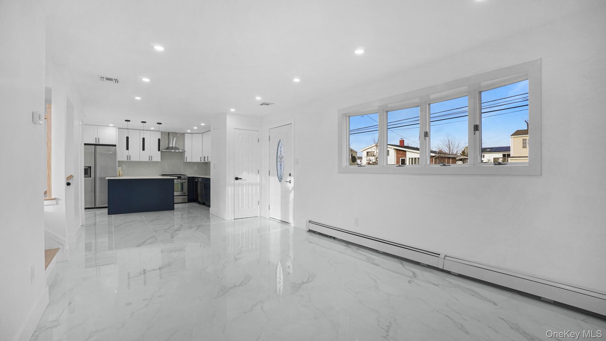 300 W 21st Street, Deer Park, NY 11729