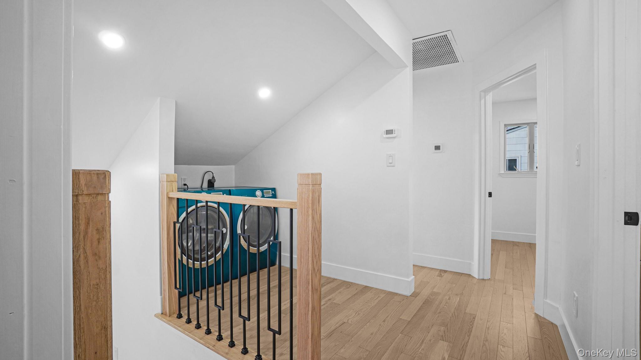 300 W 21st Street, Deer Park, NY 11729