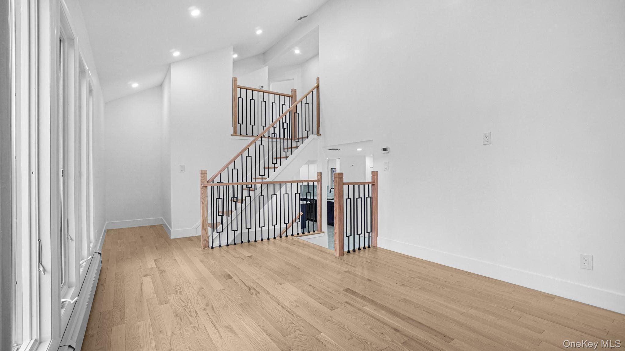 300 W 21st Street, Deer Park, NY 11729