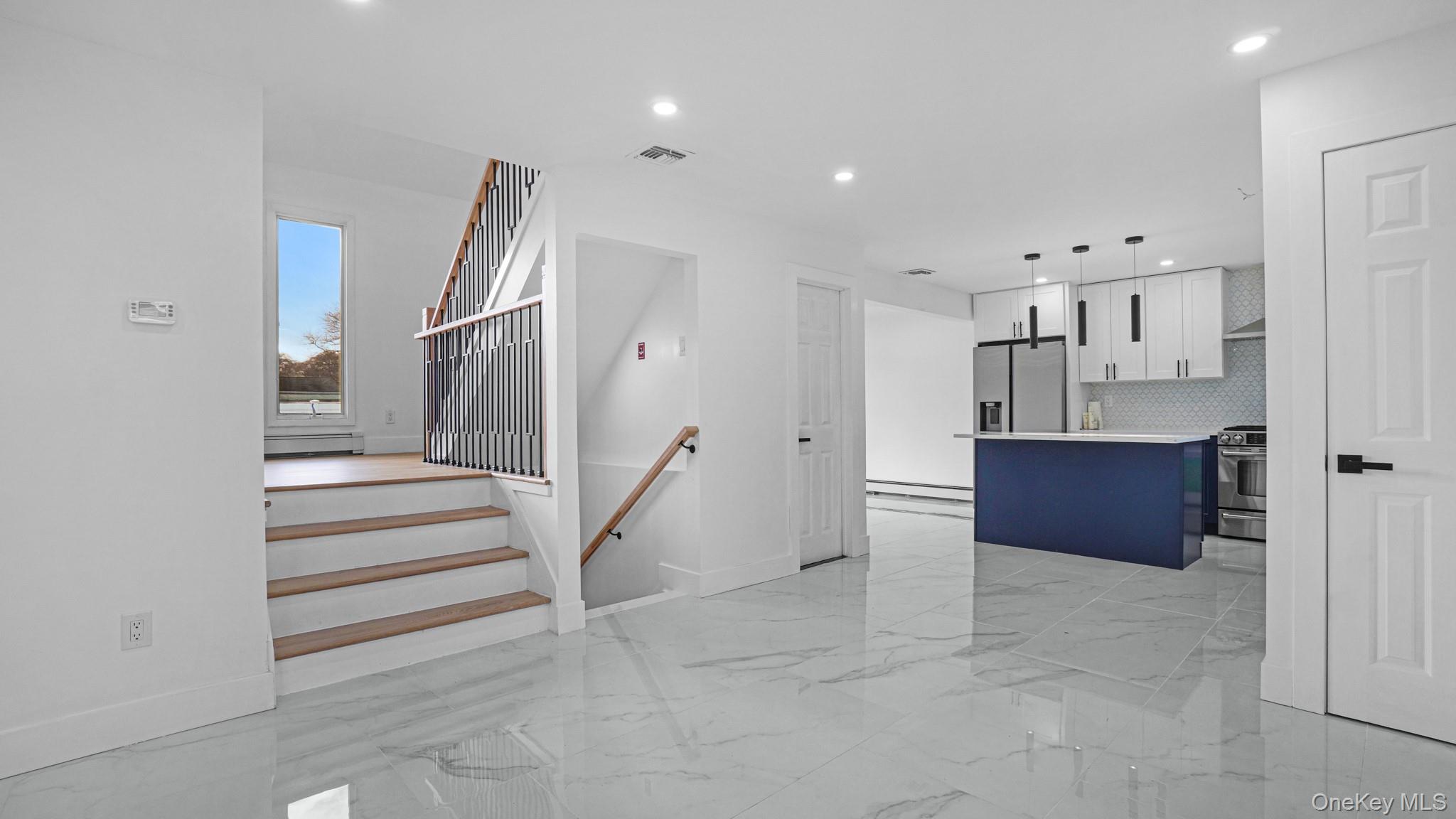 300 W 21st Street, Deer Park, NY 11729