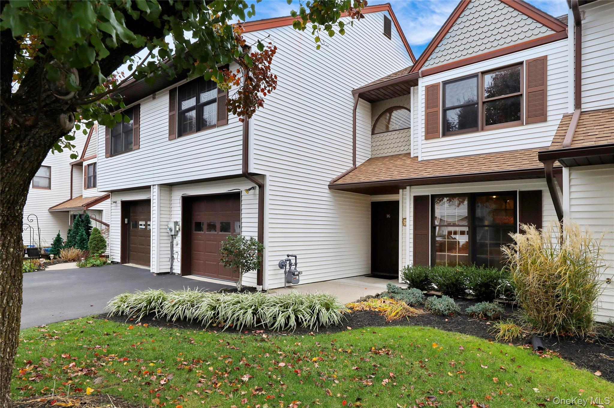 16 Trevor Lake Drive, Congers, NY 10920