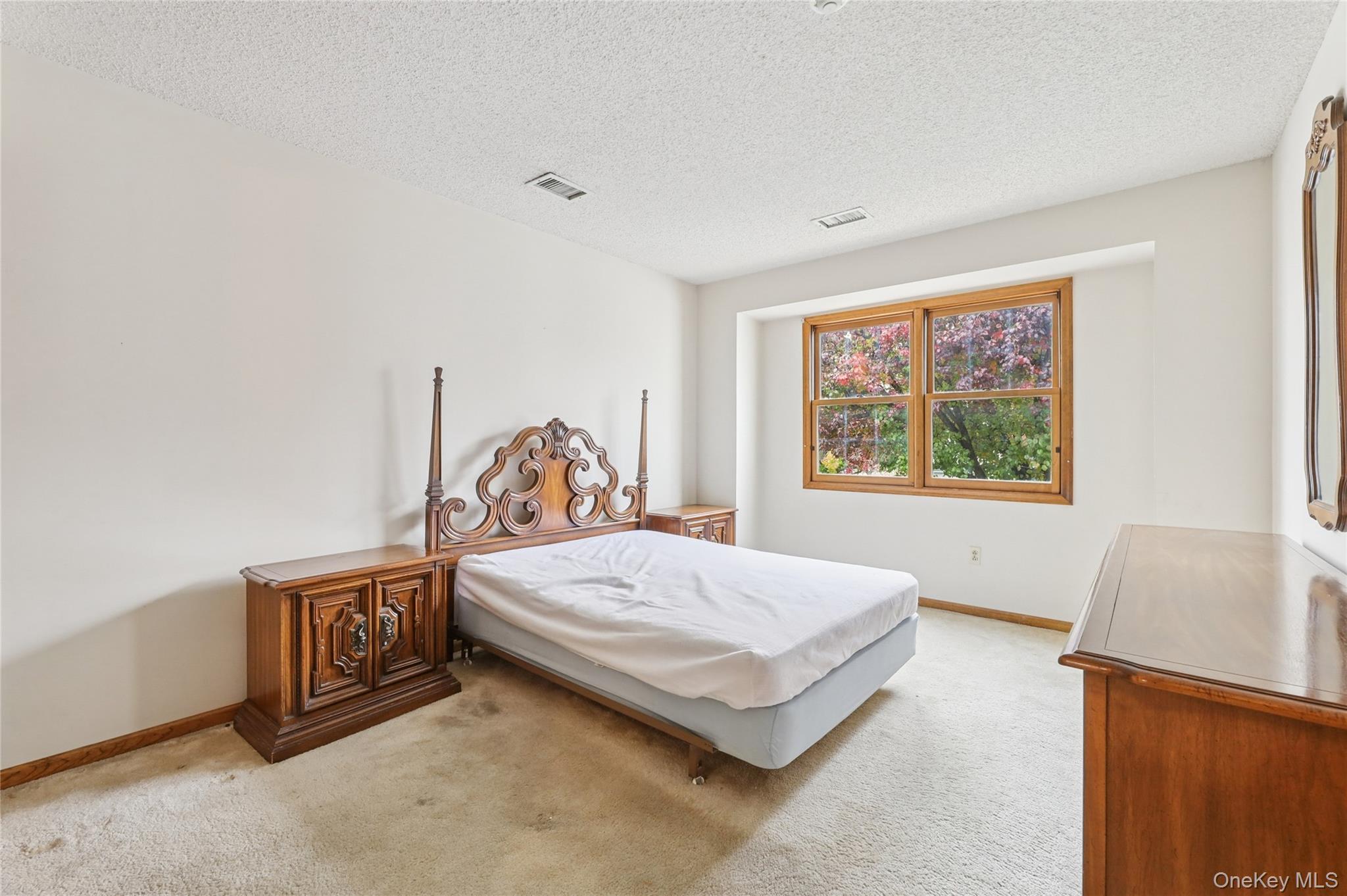 16 Trevor Lake Drive, Congers, NY 10920