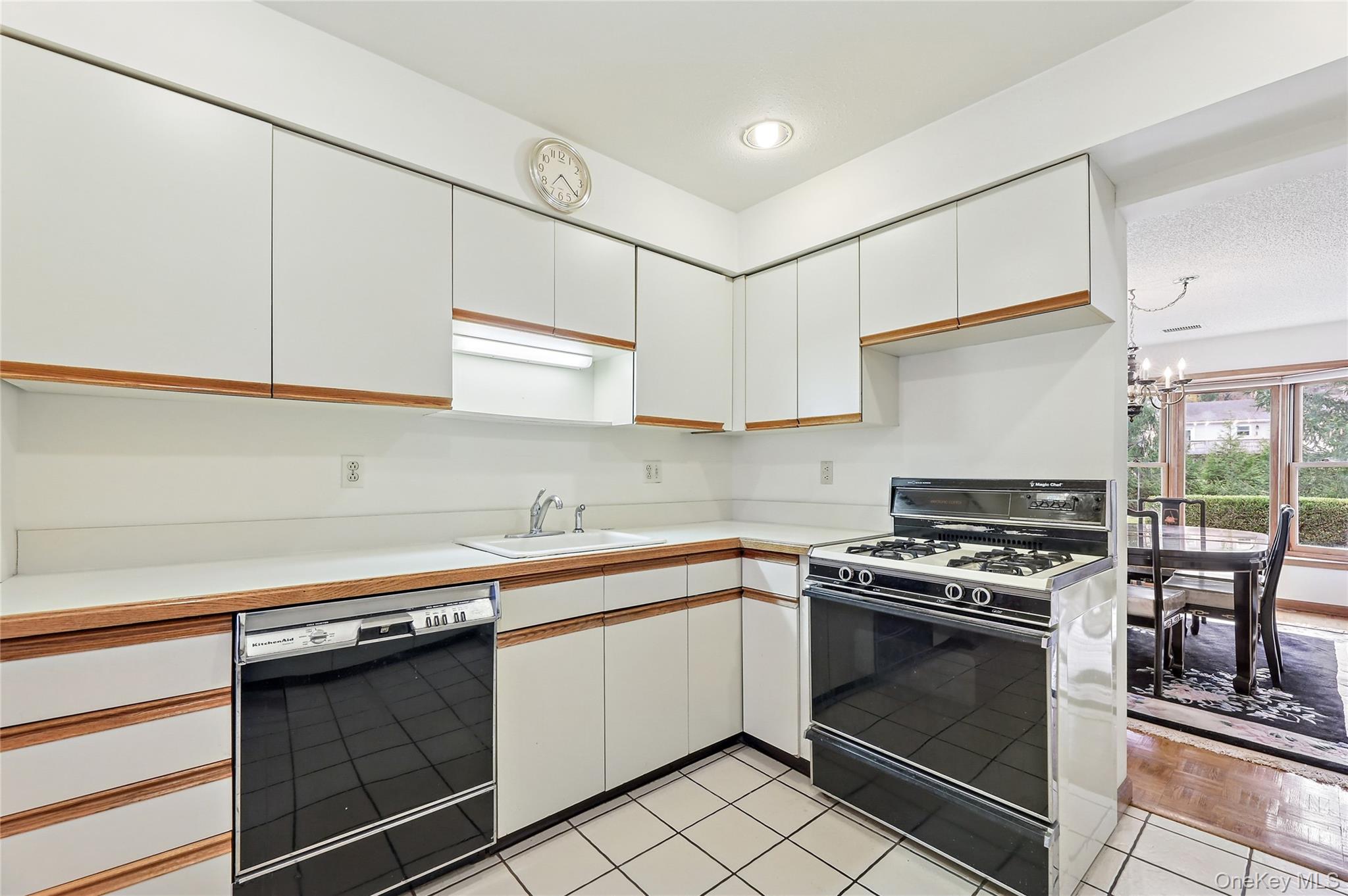 16 Trevor Lake Drive, Congers, NY 10920