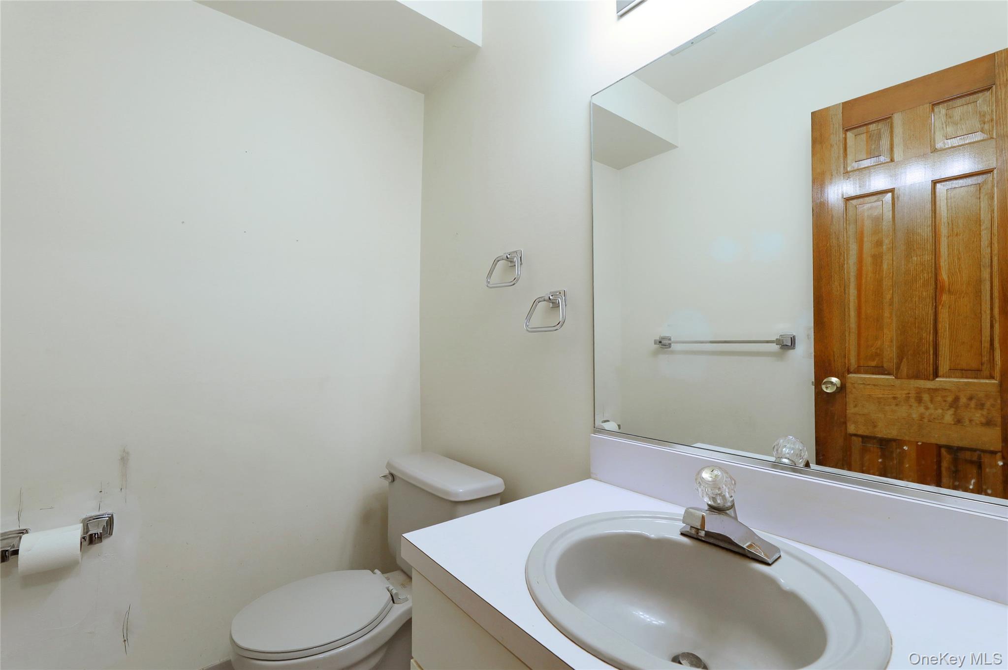 16 Trevor Lake Drive, Congers, NY 10920