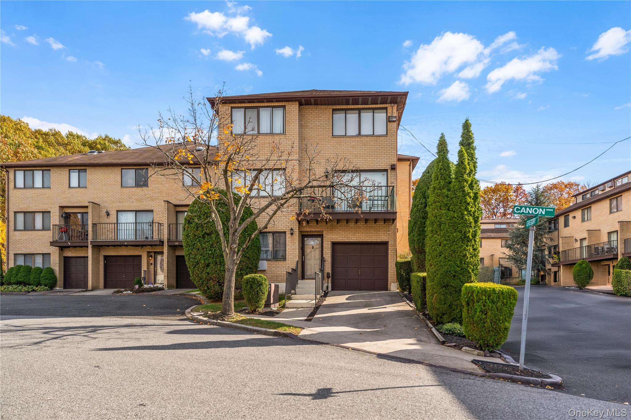 17A Gregory Lane, Staten Island, NY 10314