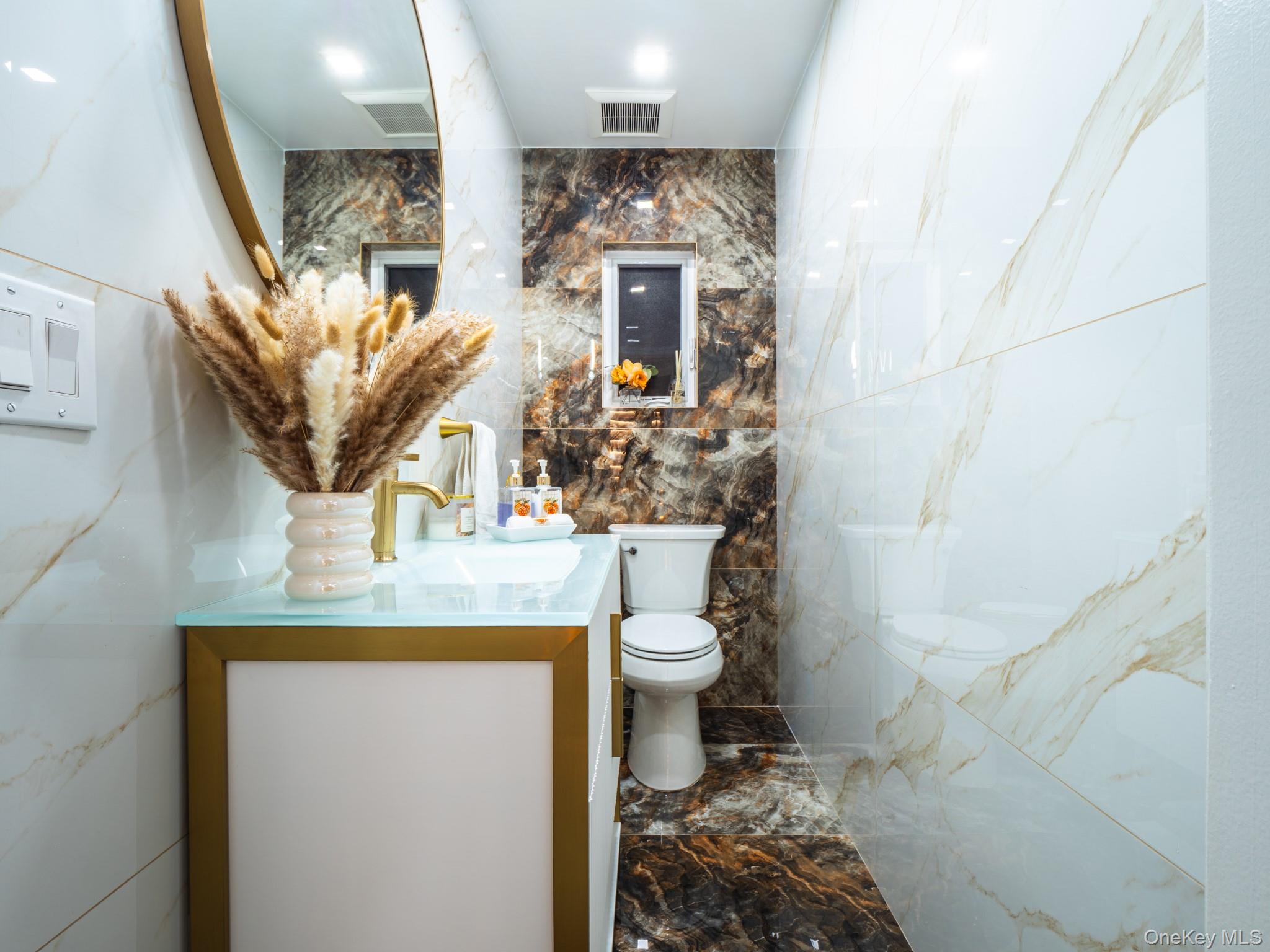 6501 110th Street, Forest Hills, NY 11375