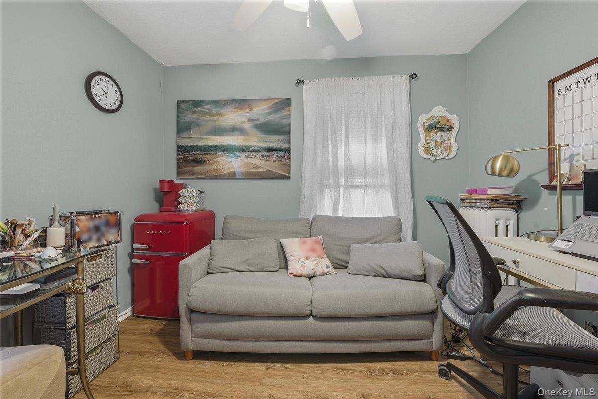 32 Franklin Avenue, Lynbrook, NY 11563