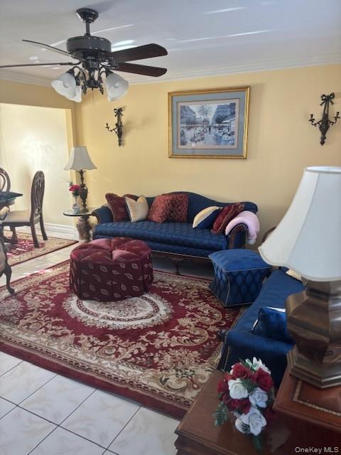 84 E Greenwich Avenue, Roosevelt, NY 11575