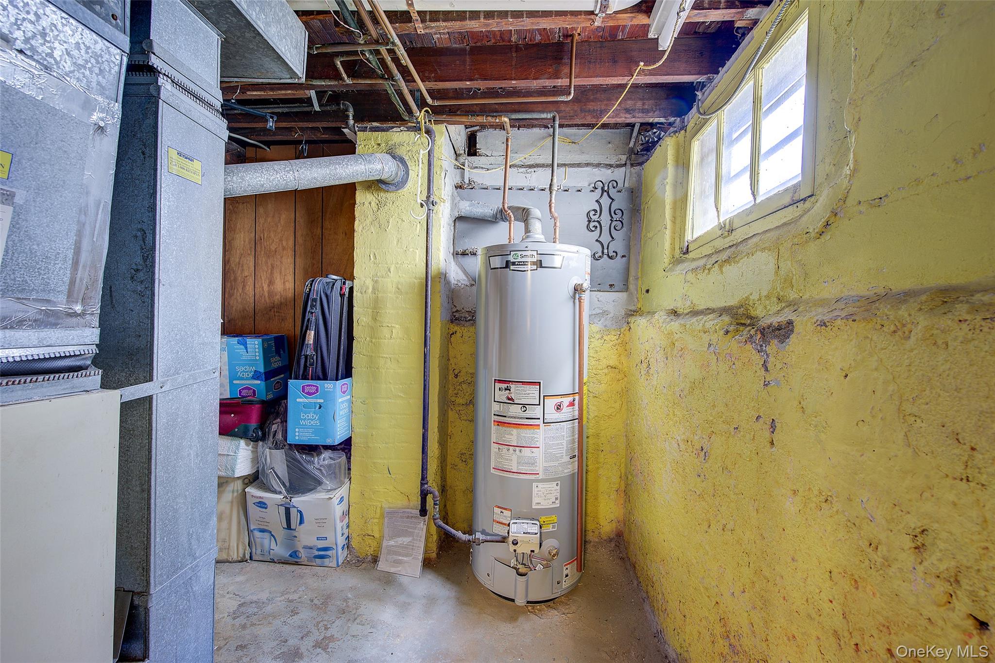 89-57 218 Street, Queens Village, NY 11428