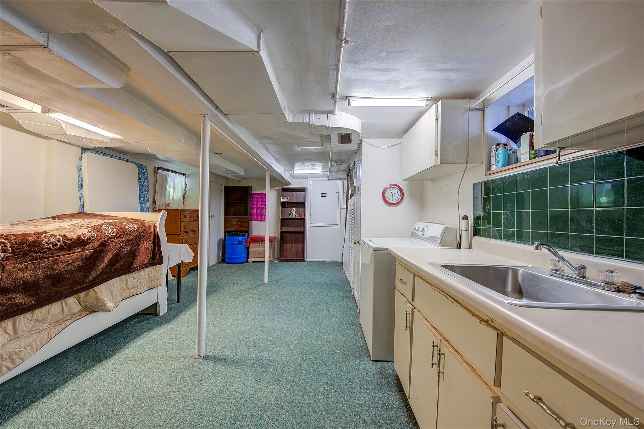 89-57 218 Street, Queens Village, NY 11428