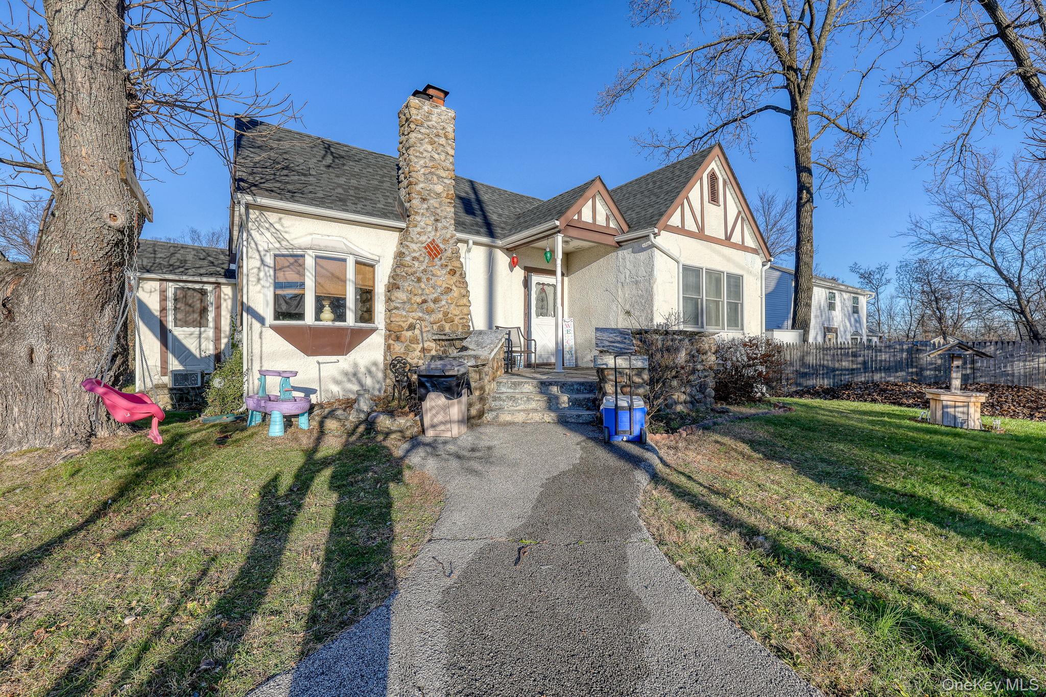 6 Willow Street, Newburgh, NY 12550