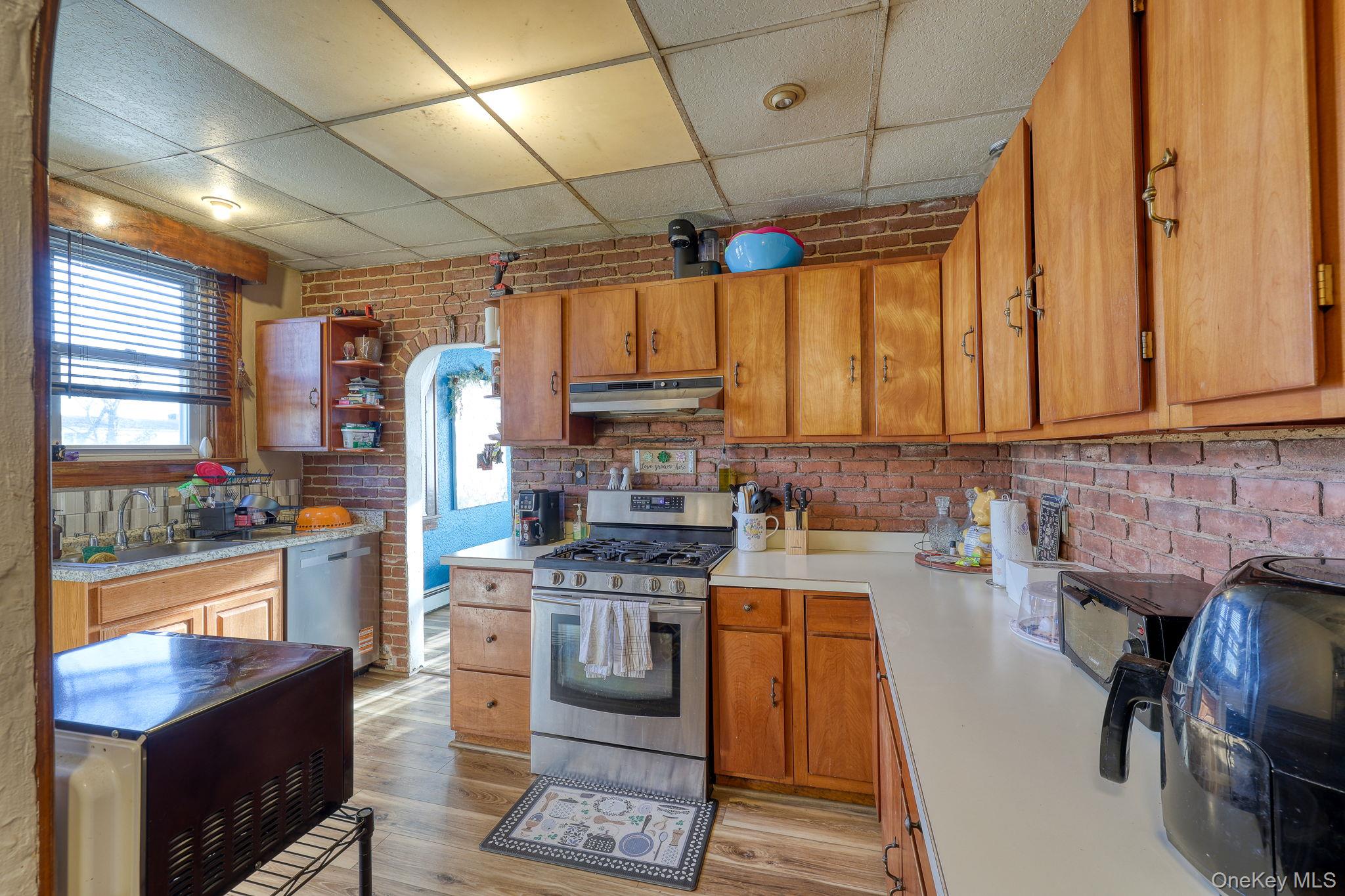 6 Willow Street, Newburgh, NY 12550