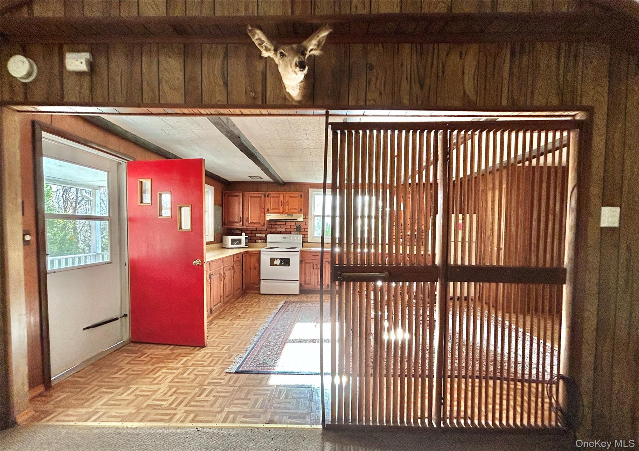 335 Tempaloni Rd, Spring Glen, NY 12483