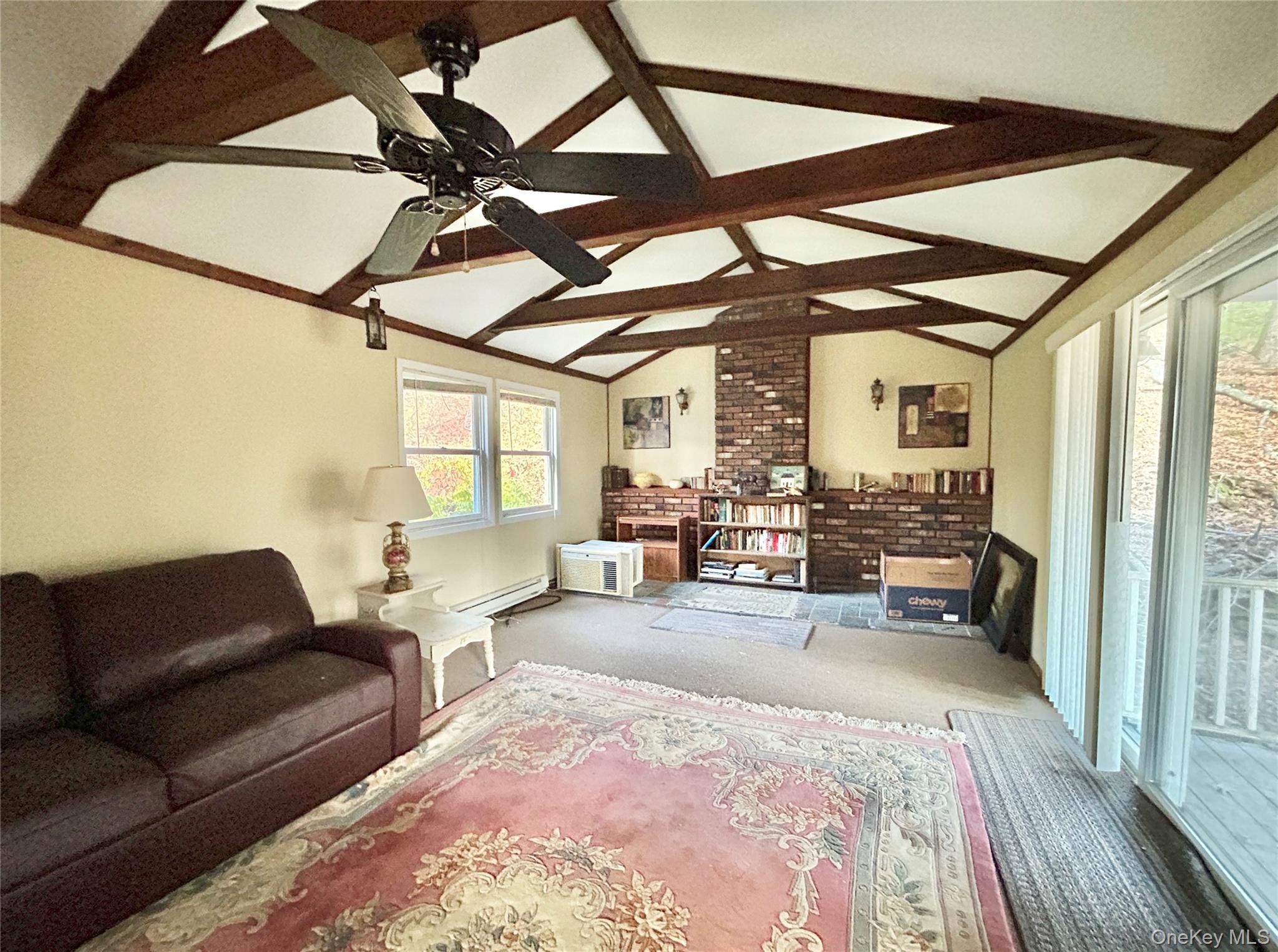 335 Tempaloni Rd, Spring Glen, NY 12483