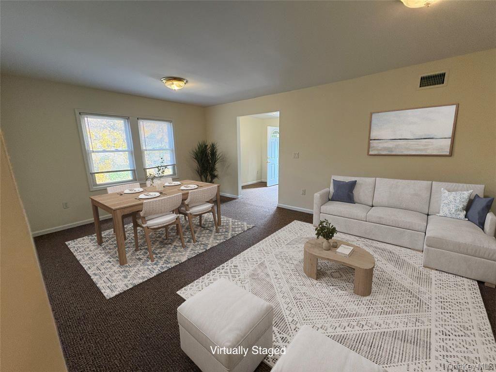 3 Brookwood Street, Glen Head, NY 11545