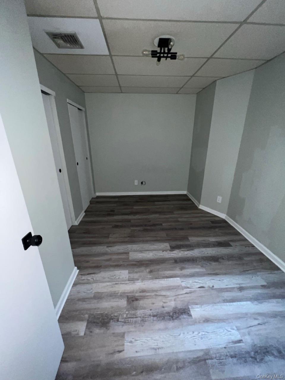 308 Maple Avenue # 5, Westbury, NY 11590