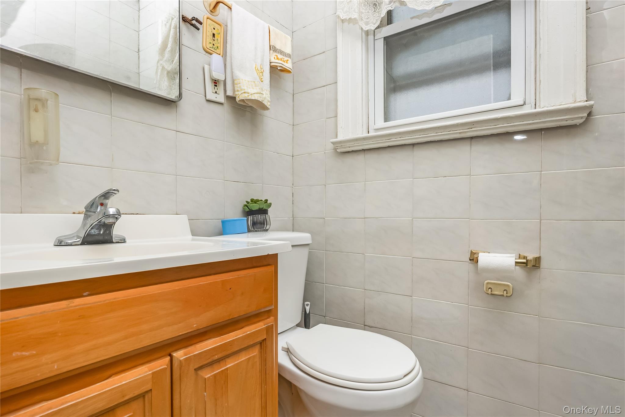 53-13 Seabury Street, Elmhurst, NY 11373